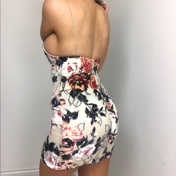 Mini Dress with Floral Multicolour Velvet Pattern - Picture 3 of 16